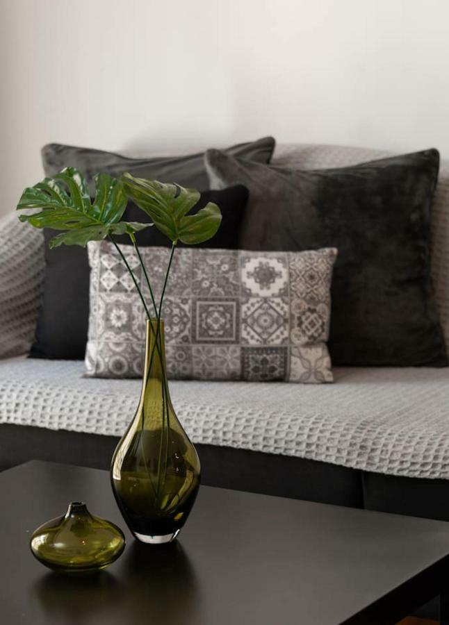 Upscale And Spacious 3Br Home เทสซาโลนิกิ ภายนอก รูปภาพ