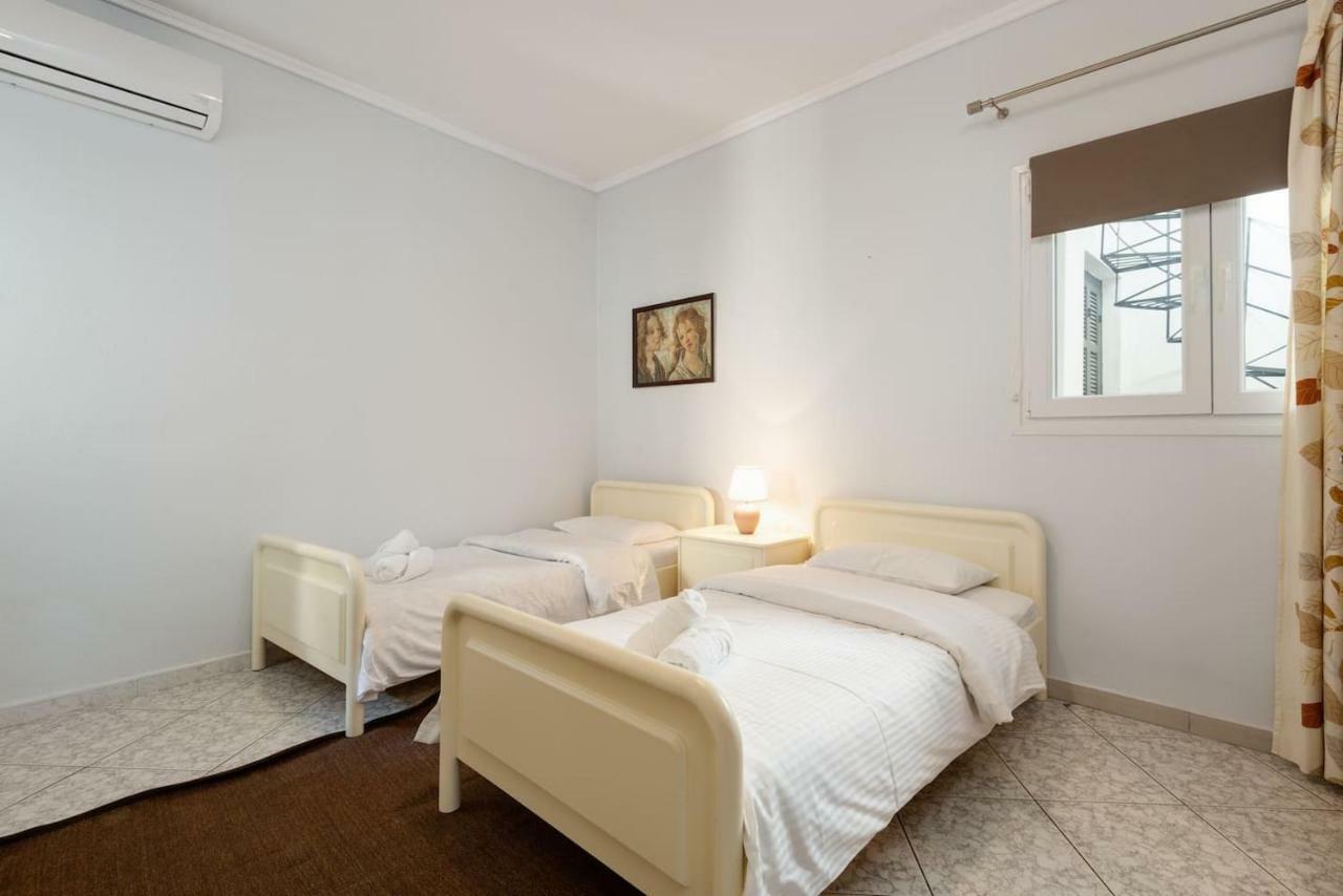 Upscale And Spacious 3Br Home เทสซาโลนิกิ ภายนอก รูปภาพ